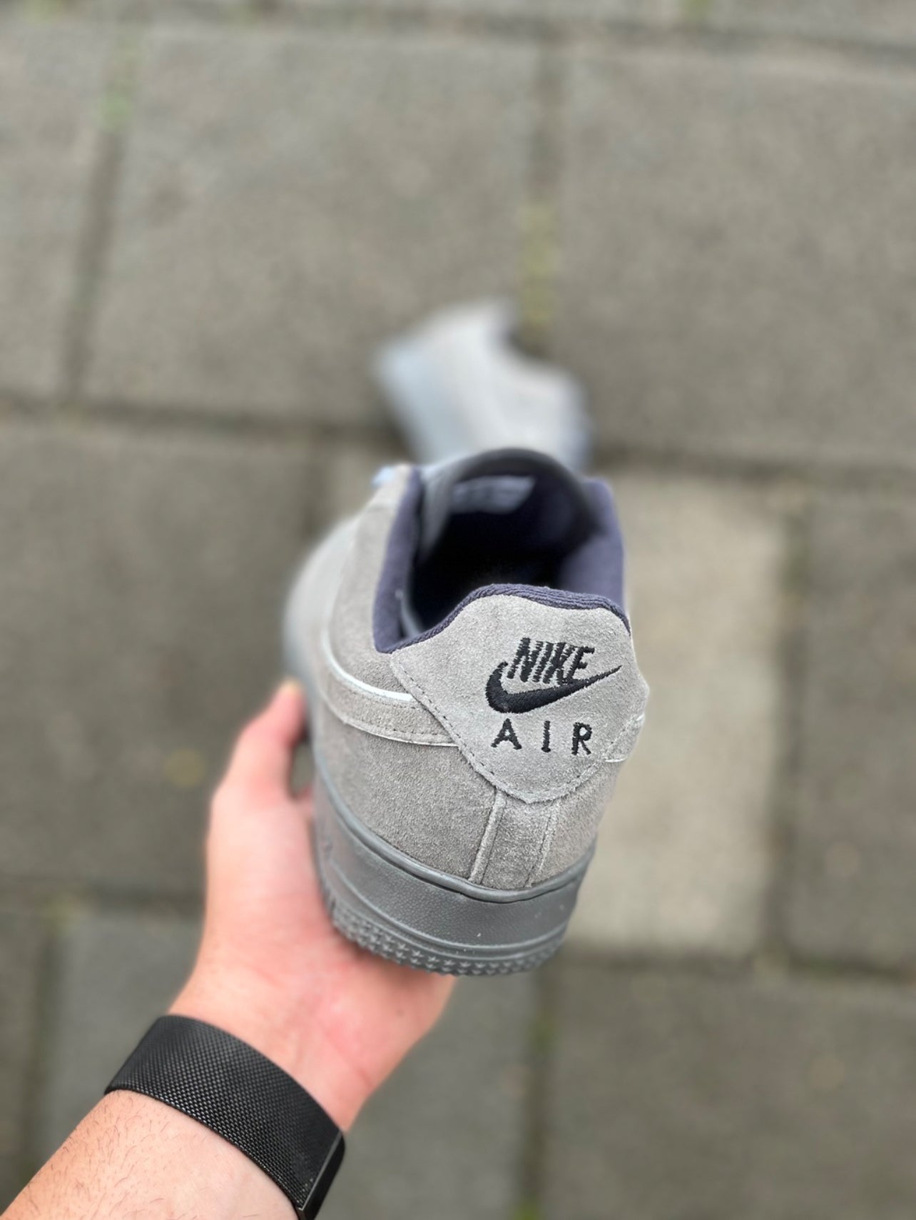 '- Air Force 1 Camurça - DRIP DOS ARTISTAS 